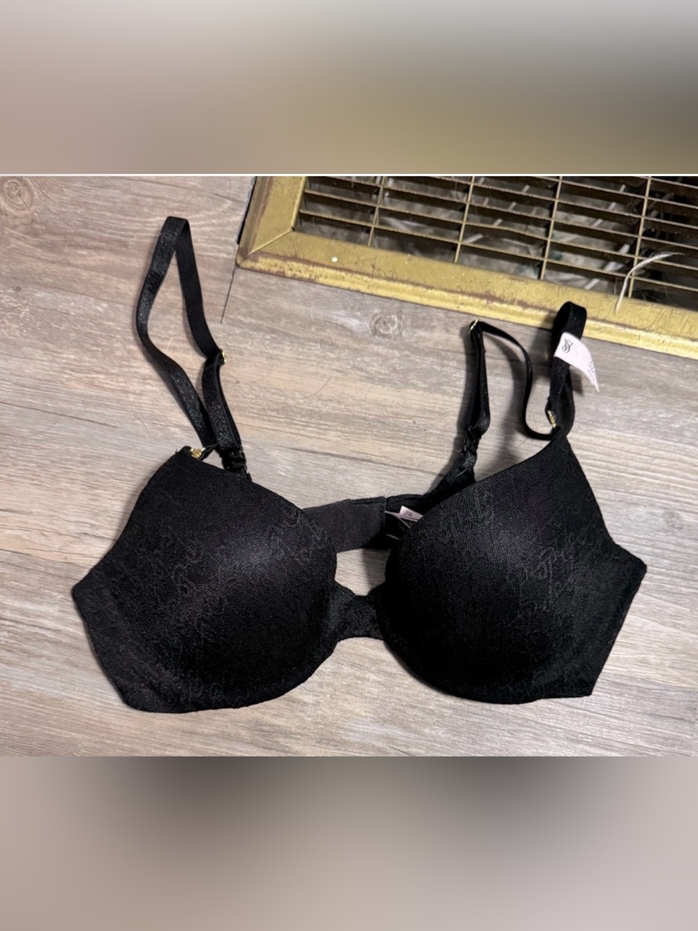 Victoria’s Secret Very Sexy Demi bra